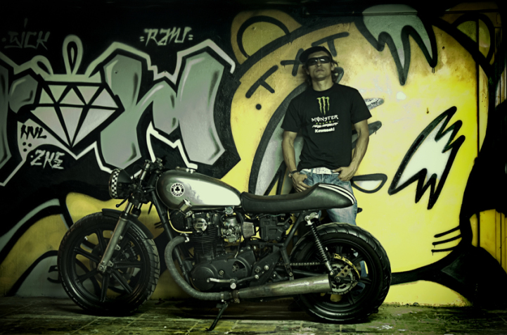 Pieces Cafe Racer Roues A Rayon Zephyr Pieces Cafe Racer Roues A Rayon Zephyr